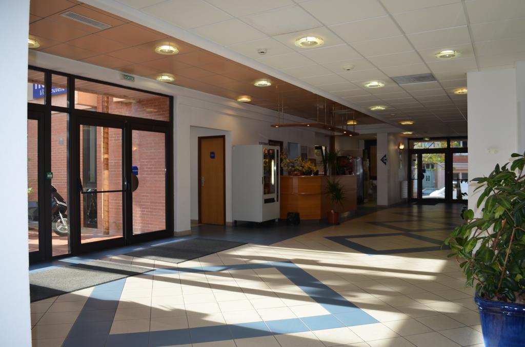 Kyriad Direct Montauban Centre Exteriér fotografie